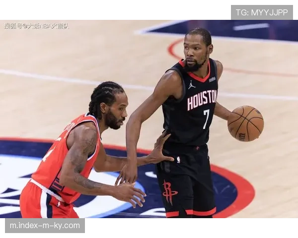 乌度卡季后赛级别轮换引争议 火箭背靠背体能崩盘负快船